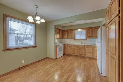 1317 N 116th St, Wauwatosa, WI 53226 - Photo 30