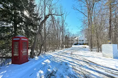 2305 W County Line Rd, River Hills, WI 53217 - Photo 34