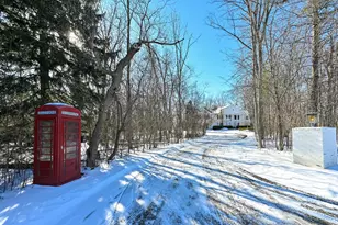 2305 W County Line Rd, River Hills, WI 53217 - Photo 34