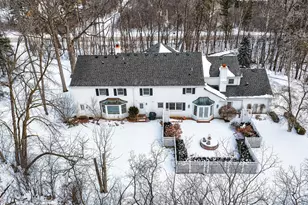 2305 W County Line Rd, River Hills, WI 53217 - Photo 38