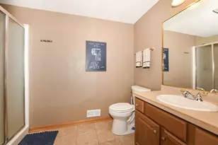 15245 W Woodland Dr, New Berlin, WI 53151 - Photo 46