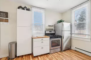327 W Mineral St, Milwaukee, WI 53204 - Photo 16