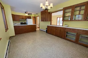 W339S2750 County Rd C, Genesee, WI 53066 - Photo 10