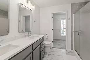 W207N17393 Parkview Dr, Jackson, WI 53037 - Photo 20