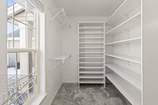 W207N17393 Parkview Dr, Jackson, WI 53037 - Photo 22