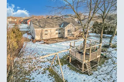 W207N17393  Parkview Dr, Jackson, WI 53037 - Photo 40