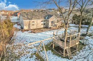 W207N17393 Parkview Dr, Jackson, WI 53037 - Photo 40