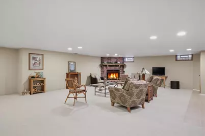 3265  San Juan Trl, Brookfield, WI 53005 - Photo 10