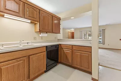 1680  96th St #7, Sturtevant, WI 53177 - Photo 12