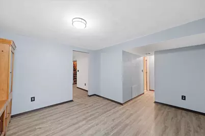 9531 W Langlade St, Milwaukee, WI 53225 - Photo 22