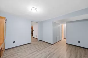 9531 W Langlade St, Milwaukee, WI 53225 - Photo 22