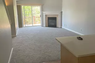 N17W26887 E Fieldhack Dr, Pewaukee, WI 53072 - Photo 8