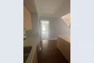 N17W26887 E Fieldhack Dr #G, Pewaukee, WI 53072 - Photo 10