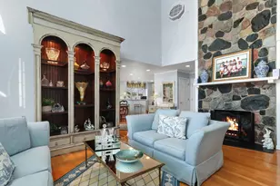 56 Rolling Green Dr, Fontana, WI 53125 - Photo 14