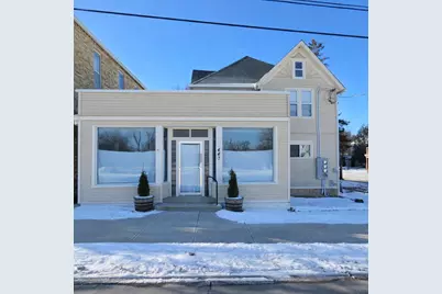 447 W Main St, Newburg, WI 53090 - Photo 4