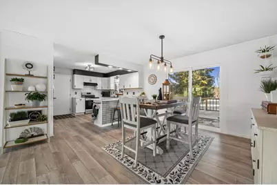 202  Highland Ave, Fort Atkinson, WI 53538 - Photo 2