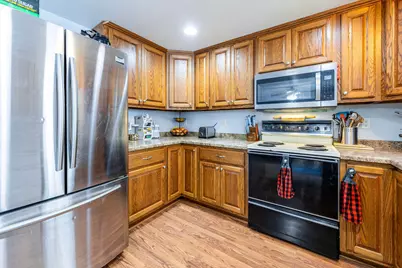 204  Irene Pl, Holmen, WI 54636 - Photo 8