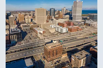 400 N Broadway - #903, Milwaukee, WI 53202 - Photo 18