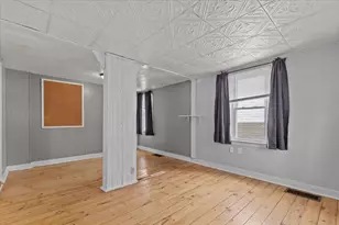 117 S Mill St, Saukville, WI 53080 - Photo 18