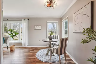 8035 N Poplar Dr, Fox Point, WI 53217 - Photo 10