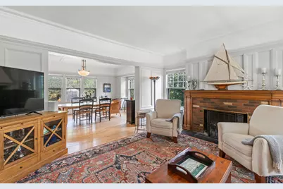 204 W Jackson St, Port Washington, WI 53074 - Photo 6