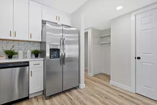 4547 N 49th St, Milwaukee, WI 53218 - Photo 6