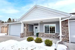 N13W6753 Cedarburg Trl, Cedarburg, WI 53012 - Photo 28