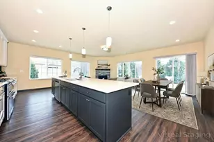 N13W6753 Cedarburg Trl, Cedarburg, WI 53012 - Photo 12