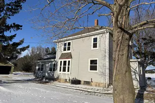 W397S11030 Chimney Rock, Eagle, WI 53119 - Photo 1