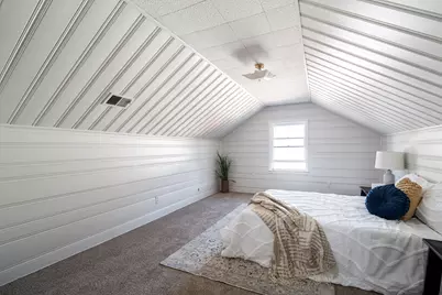 3739 N 97th Pl, Milwaukee, WI 53222 - Photo 16