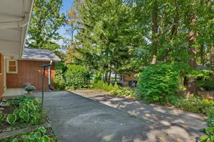 4472 N 104th St, Wauwatosa, WI 53225 - Photo 30