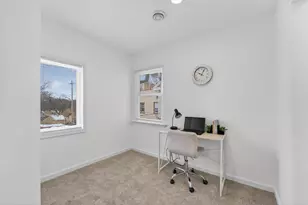 445 N 39th St, Milwaukee, WI 53208 - Photo 16