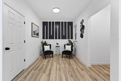 445 N 39th St, Milwaukee, WI 53208 - Photo 2