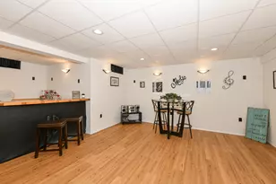 909 Bay View Cir, Mukwonago, WI 53149 - Photo 36