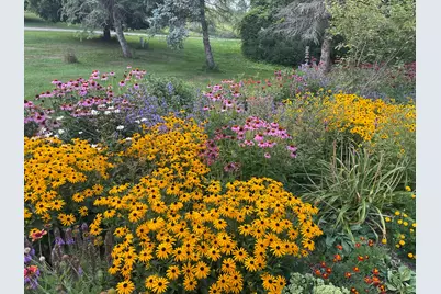 1746  Malibu Dr, Cedarburg, WI 53012 - Photo 54