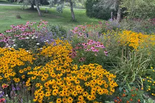 1746 Malibu Dr, Cedarburg, WI 53012 - Photo 54