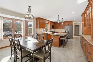1746 Malibu Dr, Cedarburg, WI 53012 - Photo 8