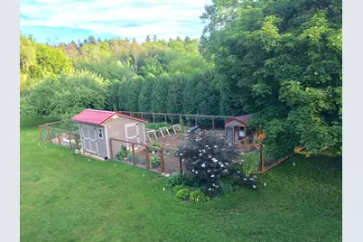 1746  Malibu Dr, Cedarburg, WI 53012 - Photo 40