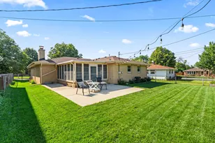 5554 S 25th St, Milwaukee, WI 53221 - Photo 18