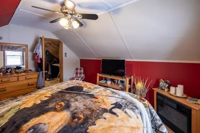 1220 S 65th St, West Allis, WI 53214 - Photo 16