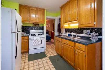 1220 S 65th St, West Allis, WI 53214 - Photo 6