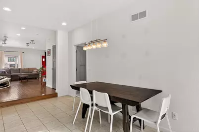 2607 E Oklahoma Ave, Milwaukee, WI 53207 - Photo 4