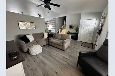 9272  11th Ave, Pleasant Prairie, WI 53158 - Photo 4