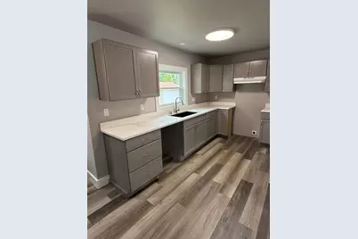 579  Forest Ave, Fond du Lac, WI 54935 - Photo 2