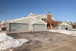 N16W26577 Wild Oats Dr, Pewaukee, WI 53072 - Photo 28