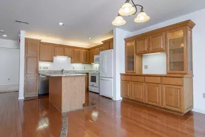 N16W26577  Wild Oats Dr #D, Pewaukee, WI 53072 - Photo 8