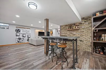 W243N2792  Creekside Dr, Pewaukee, WI 53072 - Photo 26