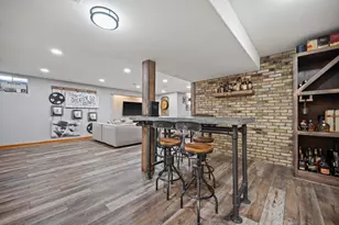 W243N2792 Creekside Dr, Pewaukee, WI 53072 - Photo 26