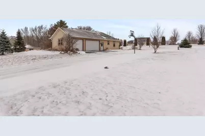 1900  Hillside Rd, Slinger, WI 53086 - Photo 40
