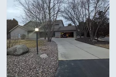 S86W18930  Woods Rd #S86W18932, Muskego, WI 53150 - Photo 4